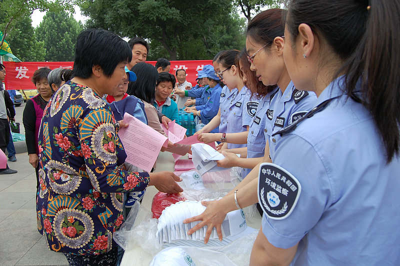 �����ֻ�����չ��6��5�����绷���������