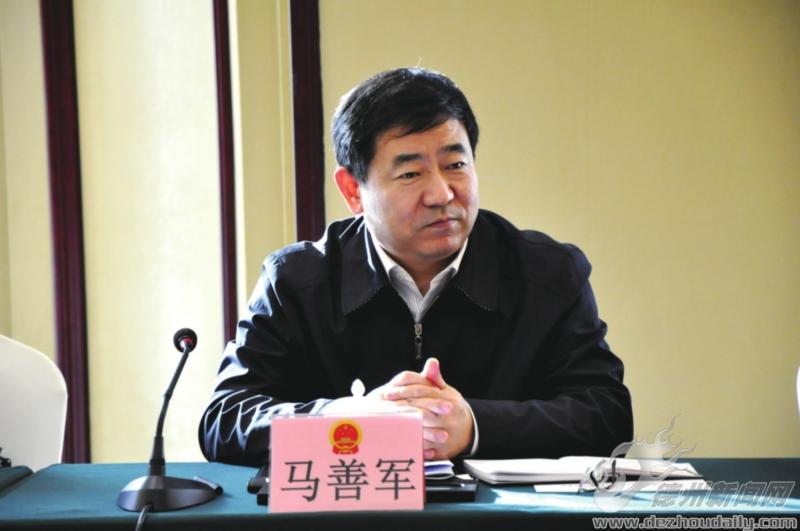 ����ȫ��ѭ������ʾ����